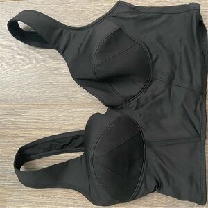 Eleoty Sports Bra